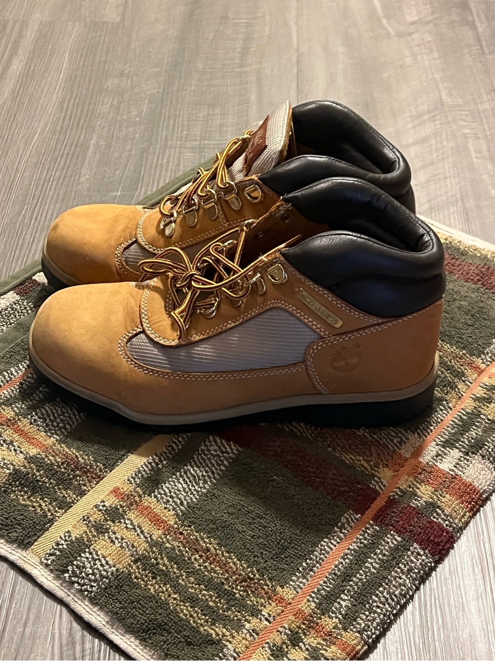 Timberland Youth/Women Lace-Up Boots